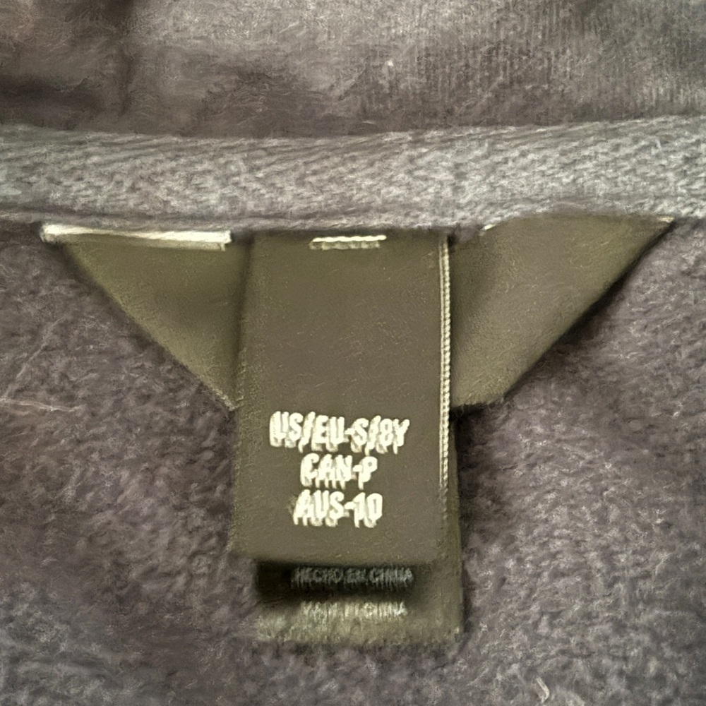 Volcom Boy's Two-Tone Gray and Black Windbreaker - Picture 3 of 4